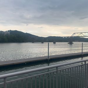 Meet your Posher, Christi